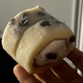 ローソン 塩豆大福仕立てのもち食感ロール 商品写真 2枚目
