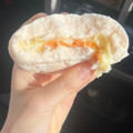 ファミリーマート 明太チーズまん 商品写真 2枚目