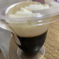 セブン-イレブン 白バラ牛乳使用ホイップクリーム珈琲ゼリー 商品写真 2枚目