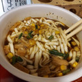 日清食品 日清のどん兵衛 札幌スープカレーうどん 商品写真 4枚目
