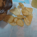 カルビー 堅あげポテト 海老塩にんにく味 商品写真 1枚目
