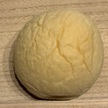ファミリーマート ファミマルBakery 白生クリームパン ダブルレアチーズ 商品写真 3枚目
