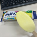 明治 ブルガリア フローズンヨーグルトデザート 塩レモン 商品写真 3枚目