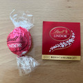 リンツ リンドール ストロベリー＆クリーム 商品写真 2枚目
