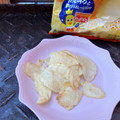 カルビー ポテトチップス ハッピーターン味 商品写真 2枚目