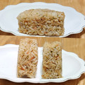ローソン 天かす小海老おにぎり 国産もち麦入り 商品写真 5枚目