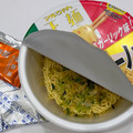 マルちゃん マルちゃん正麺 ペペロンチーノ味焼そば 商品写真 5枚目