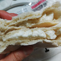 ローソン もっちりとした白いチーズパン 商品写真 2枚目