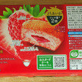 ロッテ カスタードケーキ 贅沢果汁苺 商品写真 2枚目