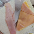 ローソン ハムチーズたまごサンド 商品写真 2枚目