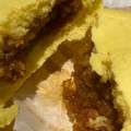 井村屋 チーズカレーまん 商品写真 1枚目