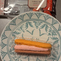 ファミリーマート ファミマルSweets ピエール・エルメ アンソロジー監修 マカロンサンド イチゴ＆バニラ 商品写真 1枚目