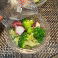 セブン-イレブン たことブロッコリーバジルサラダ 商品写真 2枚目