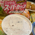 明治 エッセル スーパーカップ ストロベリーチョコ 商品写真 3枚目