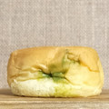 八天堂 冷やして食べるとろけるくりーむパン 出雲抹茶 商品写真 5枚目