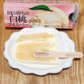 オハヨー 岡山育ちの白桃アイスバー 商品写真 1枚目