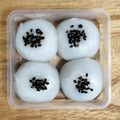 セブン-イレブン ひとくち ごまだれ団子 商品写真 3枚目