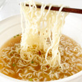 サンヨー食品 サッポロ一番 みそラーメン 生姜香るあさりだし仕上げ 笠原将弘監修 商品写真 4枚目