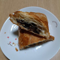 ローソン さっくりとした三角チョコパイ 商品写真 1枚目