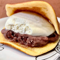 ローソン Uchi Cafe’ 盛りすぎ！どらもっち あんこ＆ホイップ 商品写真 3枚目