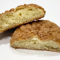 ファミリーマート ファミマルBakery 塩キャラメルクッキーメロンパン 商品写真 4枚目