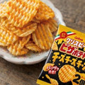 カルビー クリスピーピザポテト チーズチーズチーズ 商品写真 1枚目