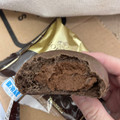 ヤマザキ ゴディバ監修 濃厚ショコラクリームパン 商品写真 2枚目