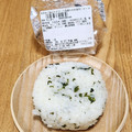セブン-イレブン わかめご飯おむすび 三陸産わかめ使用 商品写真 3枚目