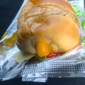フジパン ちくわパン チェダーチーズ 商品写真 2枚目