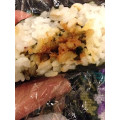 丸美屋 のっけるふりかけ まぐろとわさび茎の醤油麹煮 商品写真 1枚目