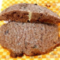 ヤマザキ メロンパンの皮焼いちゃいました。 ココア風味 チョコチップ入り 商品写真 1枚目