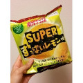 カルビー ポテトチップス SUPERすっぱいレモン味 商品写真 1枚目