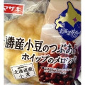 ヤマザキ 十勝産小豆のつぶあんとホイップのメロンパン 商品写真 2枚目