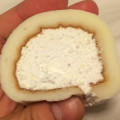 サークルKサンクス Cherie Dolce 手巻きもっちりホワイトロール バニラ香るミルククリーム 商品写真 4枚目