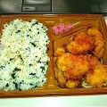 ファミリーマート おろしタツタ弁当 商品写真 1枚目