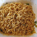 マルちゃん やみつき屋 汁なし担々麺 商品写真 3枚目