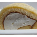 ローソン Uchi Cafe’ SWEETS もち食感ロール 蒜山ジャージー牛乳入りクリーム 商品写真 1枚目