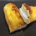 ヤマザキ おいしい菓子パン クリーミーチーズロール 商品写真 4枚目