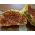セブン-イレブン 焼きカレーパン 商品写真 3枚目