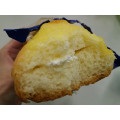 ヤマザキ おいしい菓子パン クリーミーチーズロール 商品写真 2枚目