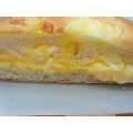 セブン-イレブン チーズ香るたまごパン 商品写真 5枚目