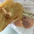 ヤマザキ スイートツイストサンド 粒入りピーナッツクリーム 商品写真 3枚目