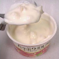 雪印メグミルク たっぷりミルクのヨーグルト 白桃 商品写真 2枚目