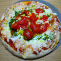 トロナ Pizza マルゲリータピッツァ 商品写真 1枚目