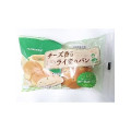 木村屋 チーズ香るライ麦のパン 商品写真 1枚目