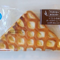 ファミリーマート ファミマ・ベーカリー チーズクリームパン 商品写真 5枚目