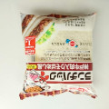 ヤマザキ ランチパック 神戸牛肉入りそばめし風 オリバーソース 商品写真 1枚目