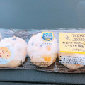 ファミリーマート ファミマ・ベーカリー 果実とチーズのボールフランスパン シールド乳酸菌 商品写真 1枚目