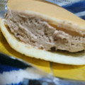 ヤマザキ クリームたっぷりパンケーキ チョコチップ＆チョコホイップ1個 商品写真 1枚目