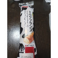 ヤマザキ ミルクフランス ASO MILK入りクリーム 商品写真 1枚目
